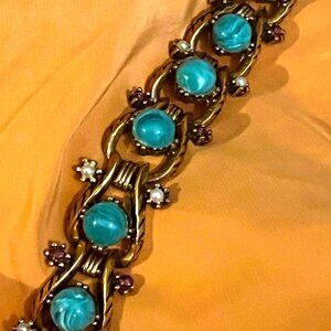 Green White Marbled Bracelet ~ Polished Lucite Gemstone ~ Antique Brass